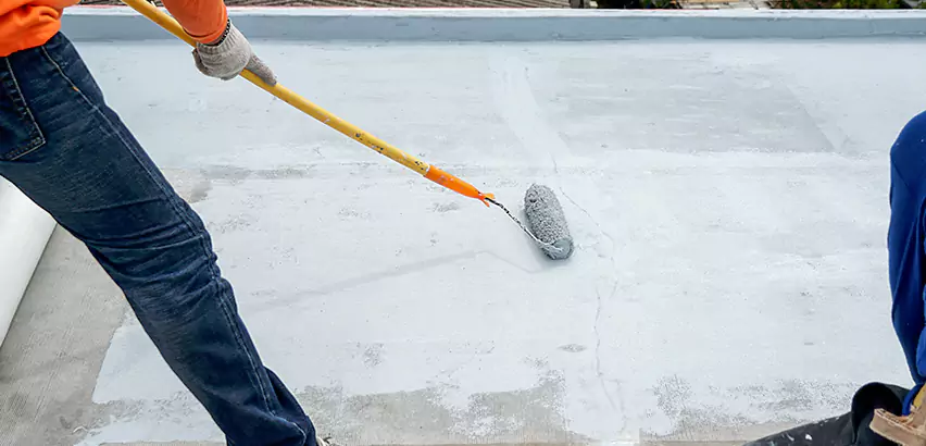 Flat Roof Coatings in Lynnwood