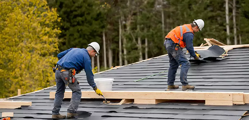 Garage Felt Roof Replacement in Lynnwood