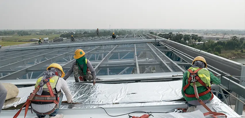 Commercial Roof Installation in Lynnwood