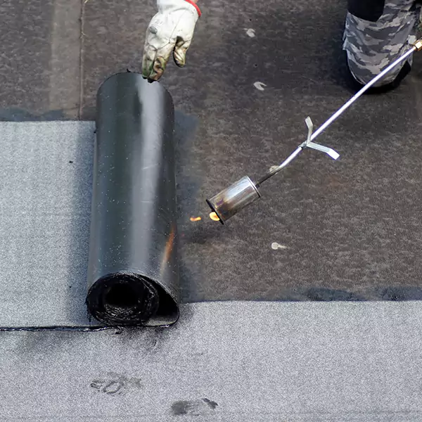 Why Lynnwood Property Owners Depend on Lynnwood Roofing Contractor for Flat Roof Repair?