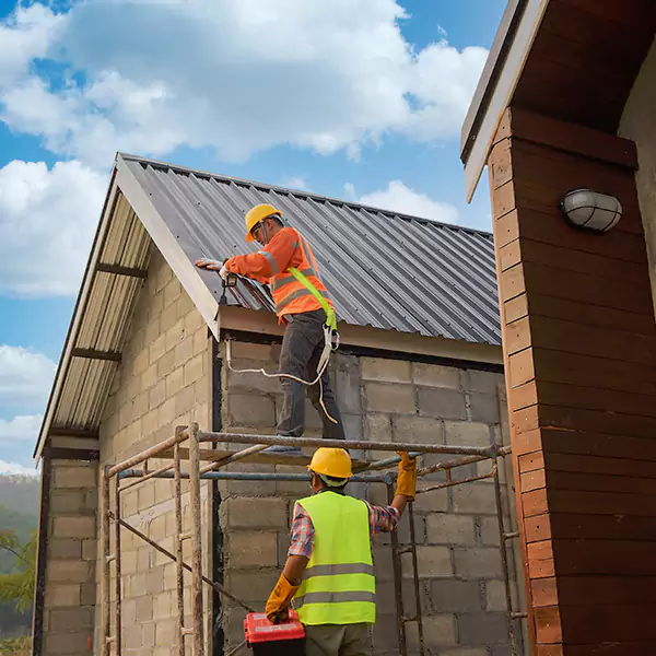 Why Lynnwood Property Owners Trust Lynnwood Roofing Contractor for Metal Roofing?