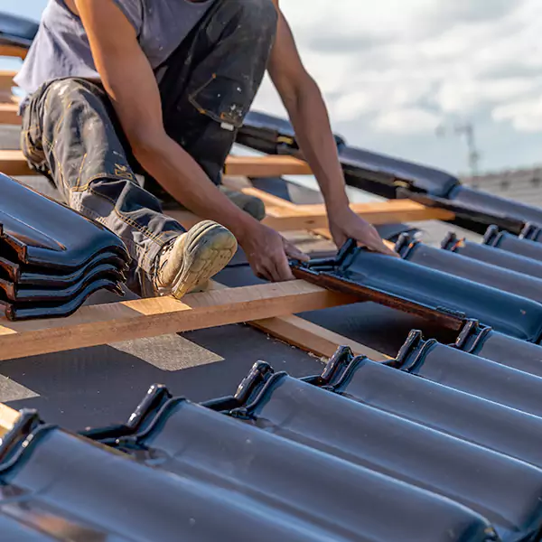 Why Lynnwood Homeowners Choose Lynnwood Roofing Contractor for Roof and Gutter Repair?