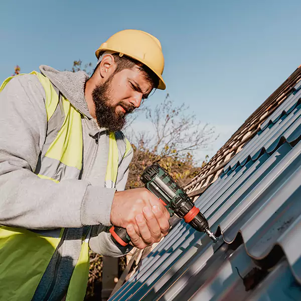 Why Lynnwood, WA Property Owners Choose Lynnwood Roofing Contractor for Roof Restoration?