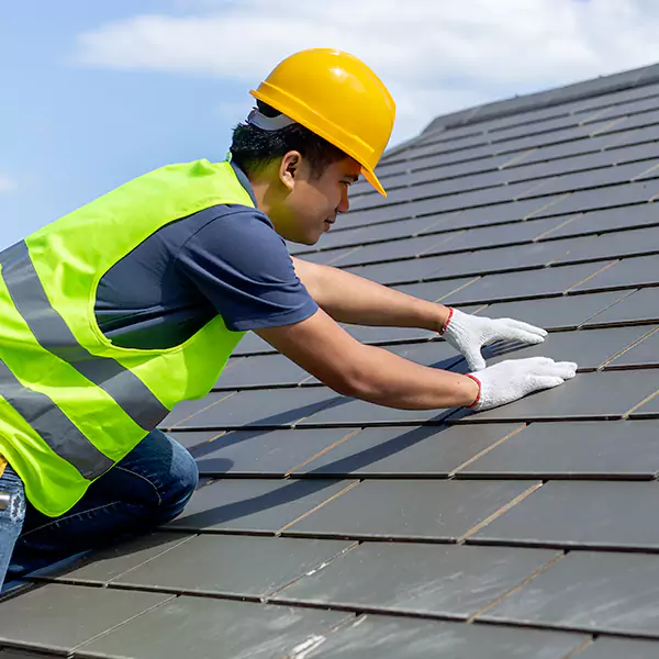Why Choose Lynnwood Roofing Contractor in Lynnwood, WA?