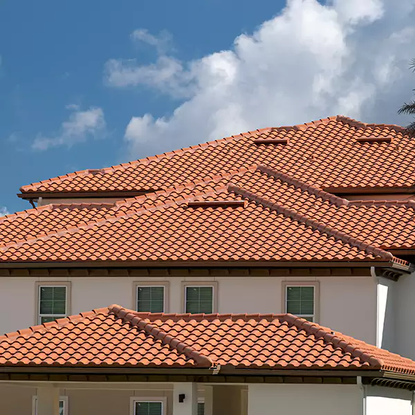 Why Lynnwood, WA Property Owners Choose Lynnwood Roofing Contractor for Tile Roofing?